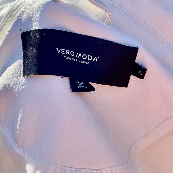 NWOT Vero Moda White Pleather Motto Jacket/Reduced Price/Note Description - Picture 8 of 14